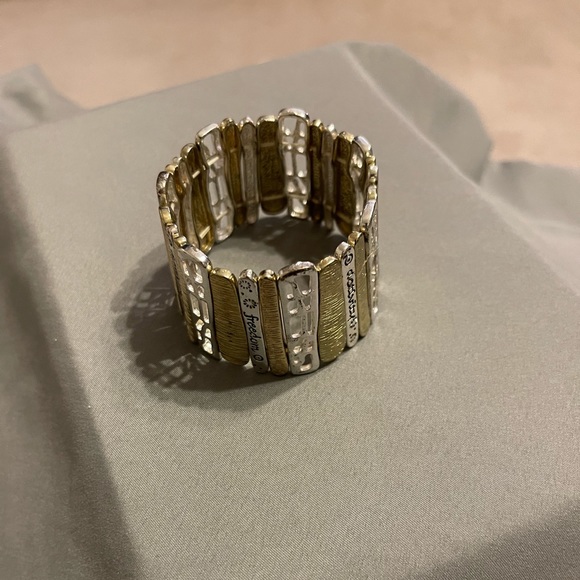 Silver/bronze stretch bracelet - Picture 3 of 3